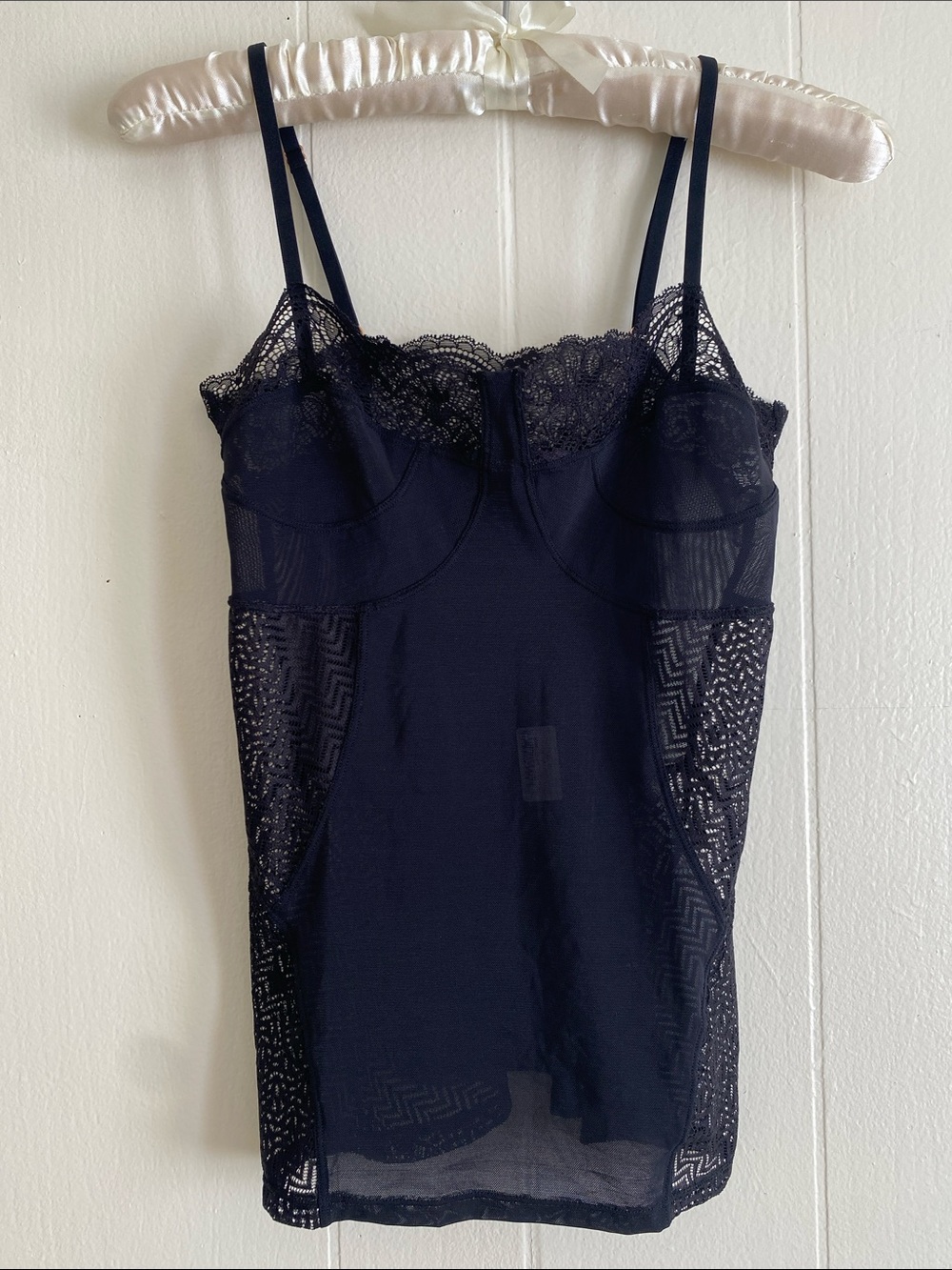NWT Samantha Chang Black Lace Camisole